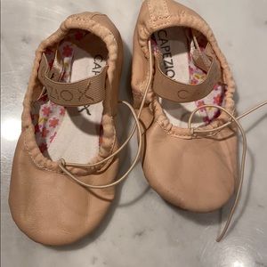 Toddler ballet slippers